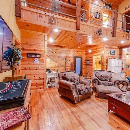 Mountain Fork Lodge Free Wifi ブロークン・ボウ エクステリア 写真