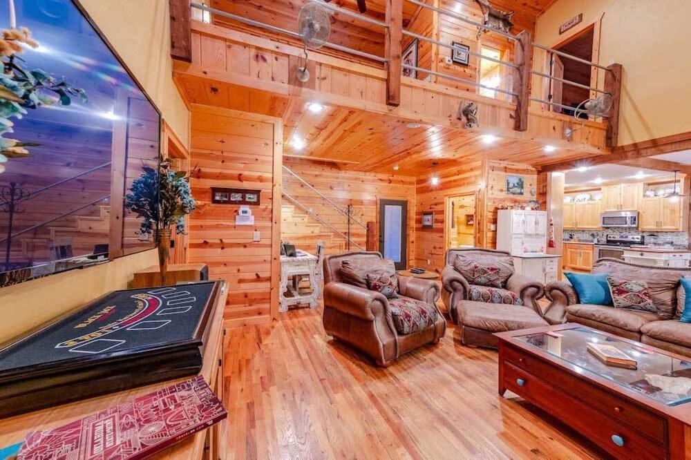 Mountain Fork Lodge Free Wifi ブロークン・ボウ エクステリア 写真