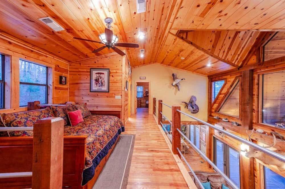 Mountain Fork Lodge Free Wifi ブロークン・ボウ エクステリア 写真