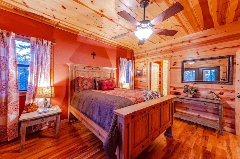 Mountain Fork Lodge Free Wifi ブロークン・ボウ エクステリア 写真